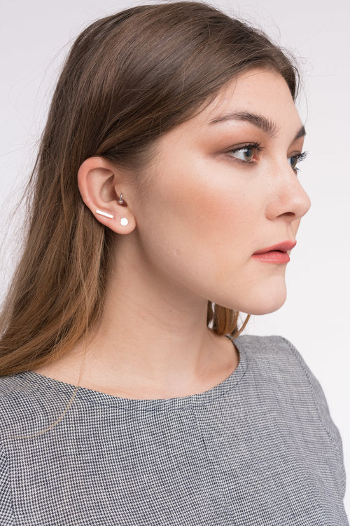 
            
                Load image into Gallery viewer, Hammered Bar + Circle Stud Earrings
            
        