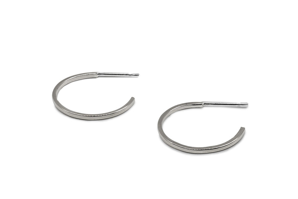 
                      
                        Square Hoop Earrings
                      
                    