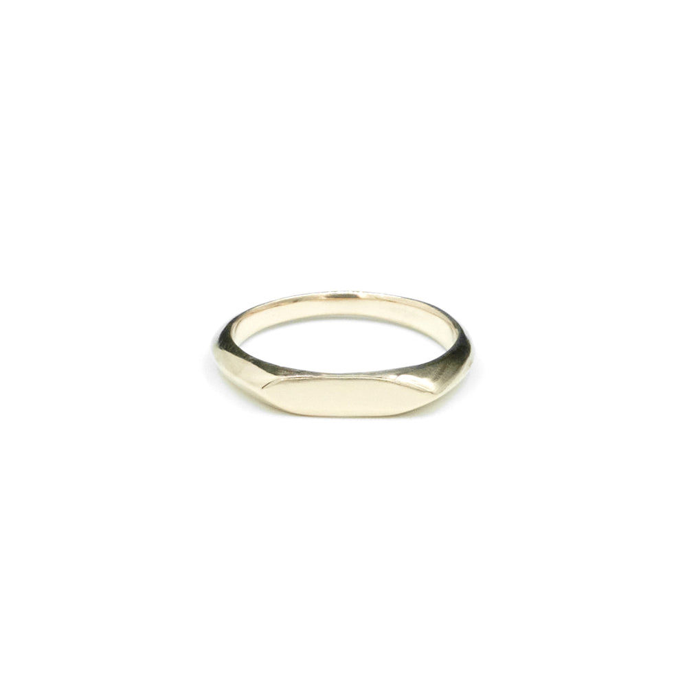 
            
                Load image into Gallery viewer, Mini Retro Signet Ring
            
        